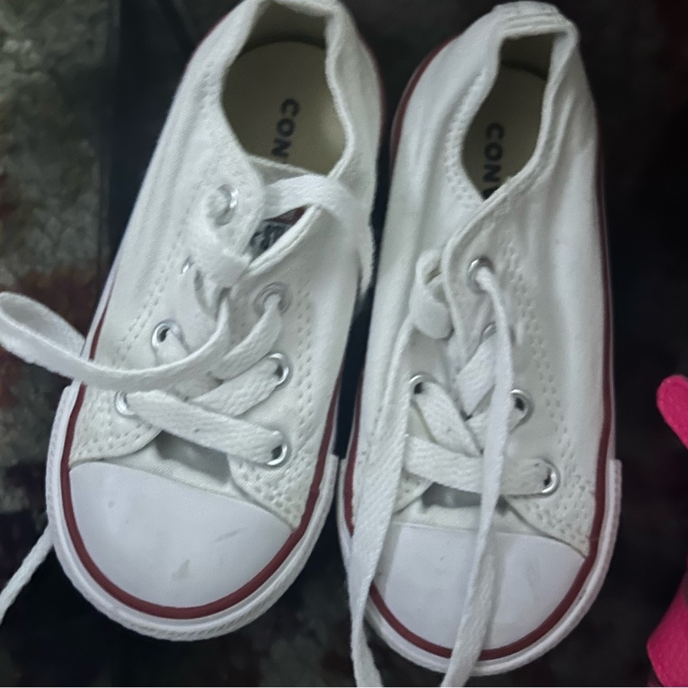 Converse white